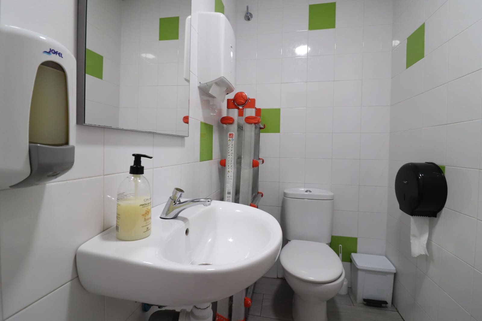 Kommersiell till salu i Benijofar - 80 000 € (Ref: 9627348)