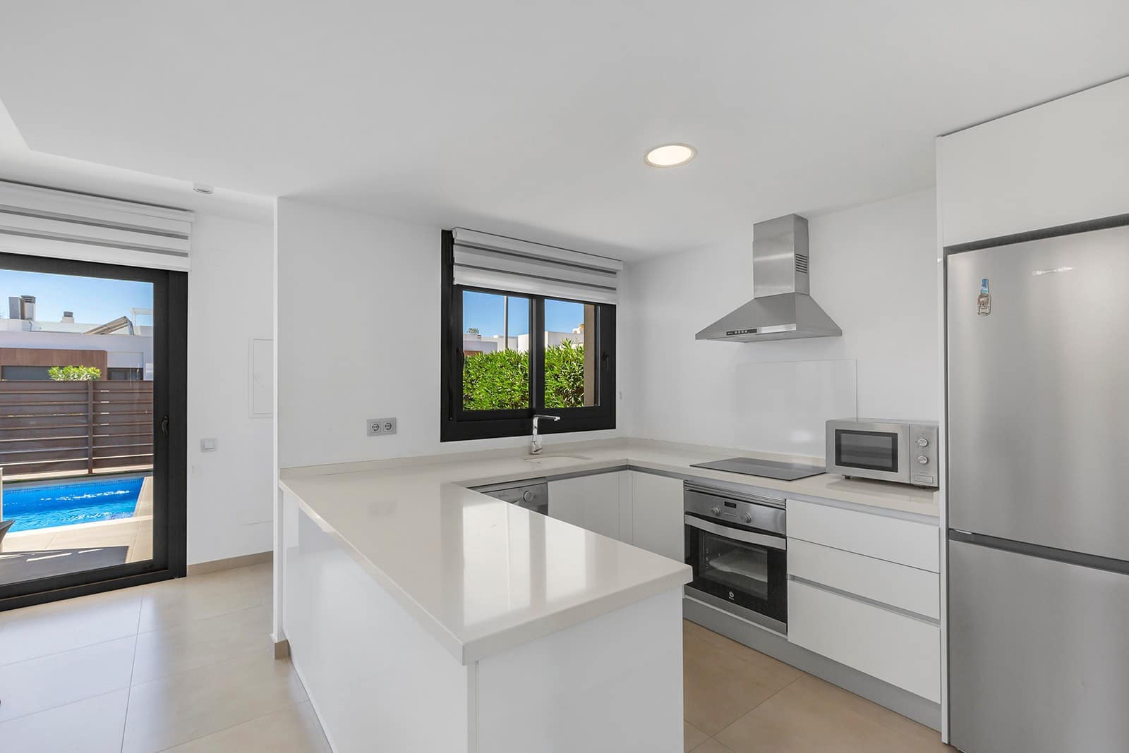 3 slaapkamer Villa te koop in Vistabella met zwembad - € 379.000 (Ref: 9627355)