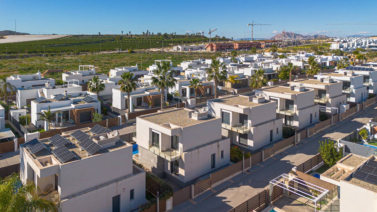 3 slaapkamer Villa te koop in Vistabella met zwembad - € 379.000 (Ref: 9627355)