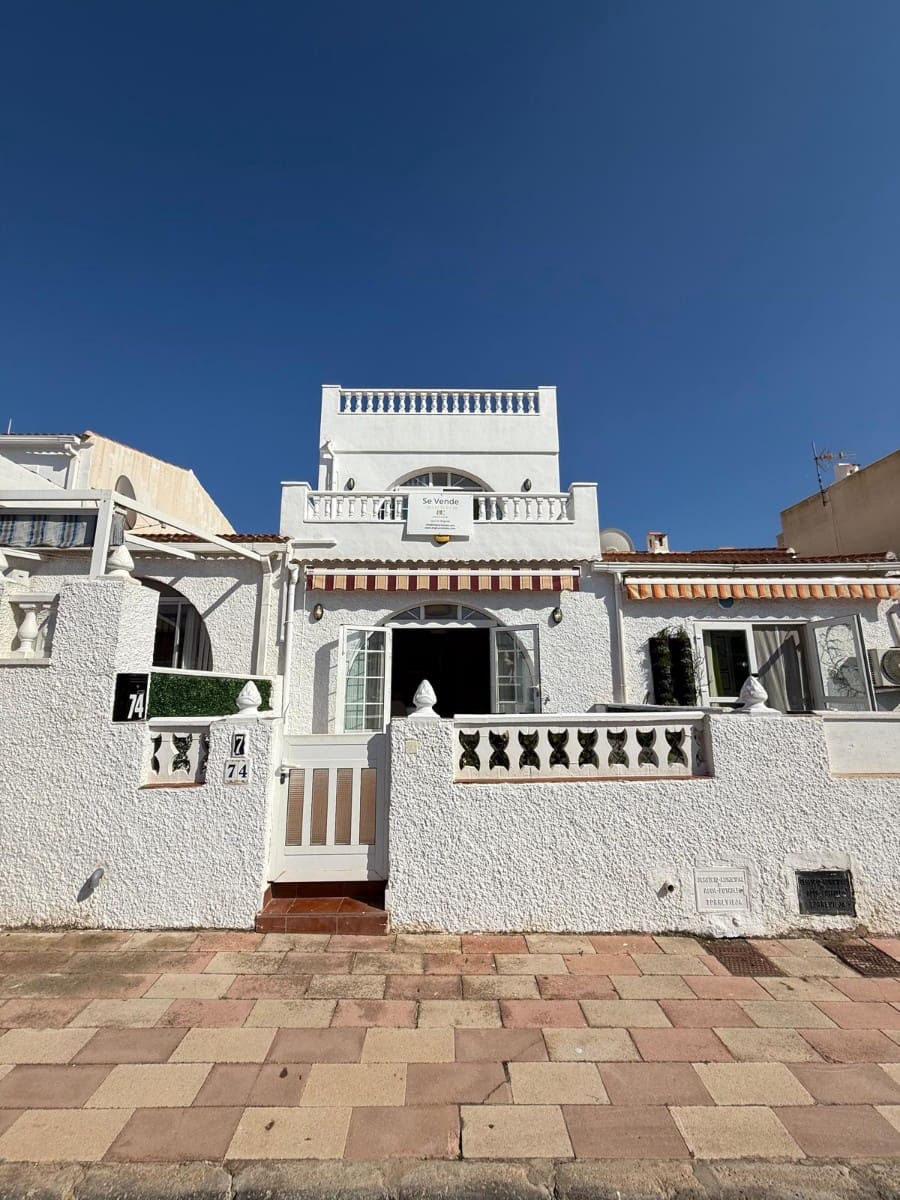 2 soverom Hus til salgs i La Siesta med svømmebasseng - € 187 000 (Ref: 9627358)