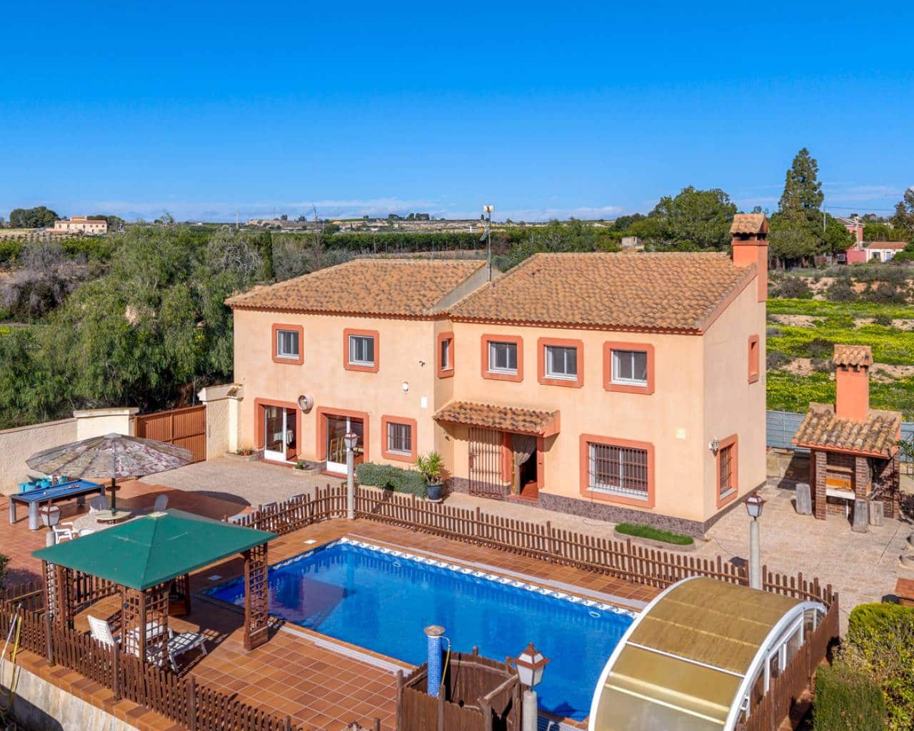 6 Zimmer Finca/Landgut zu verkaufen in Los Montesinos mit Pool Garage - 425.000 € (Ref: 9627361)
