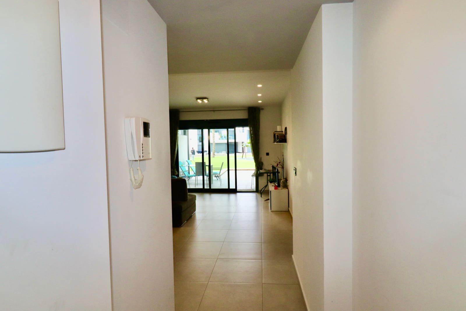 3 bedroom Beach Apartment for sale in Guardamar del Segura with pool garage - € 269,500 (Ref: 9627368)