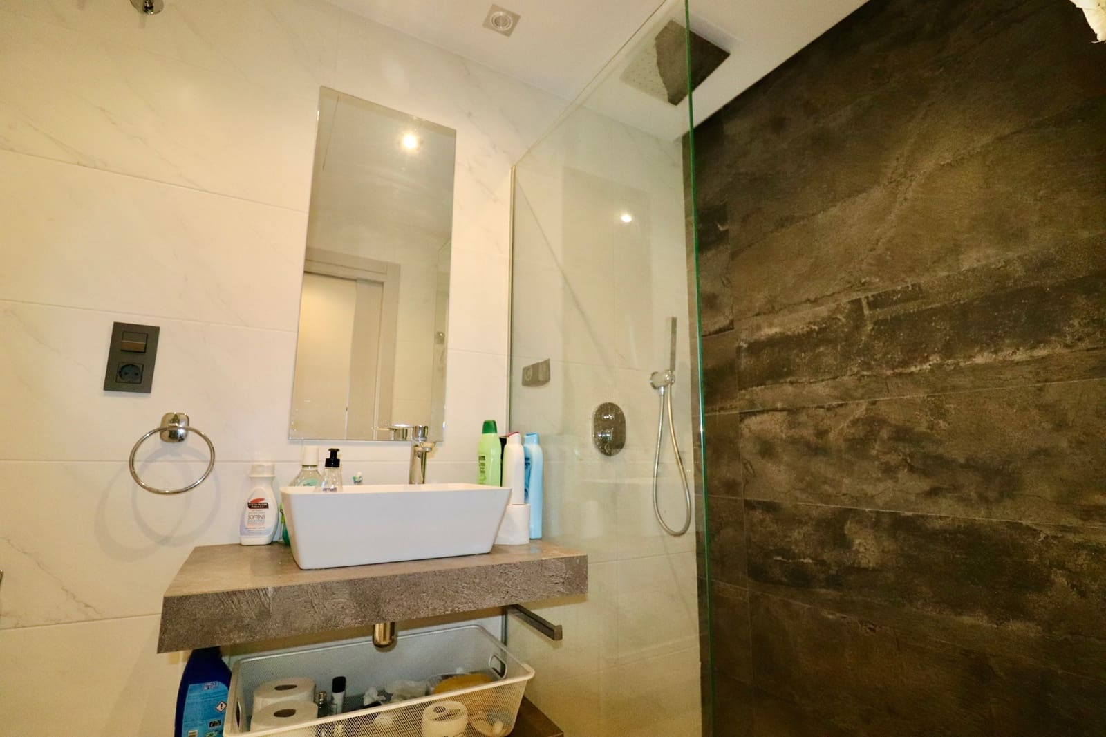 3 bedroom Beach Apartment for sale in Guardamar del Segura with pool garage - € 269,500 (Ref: 9627368)