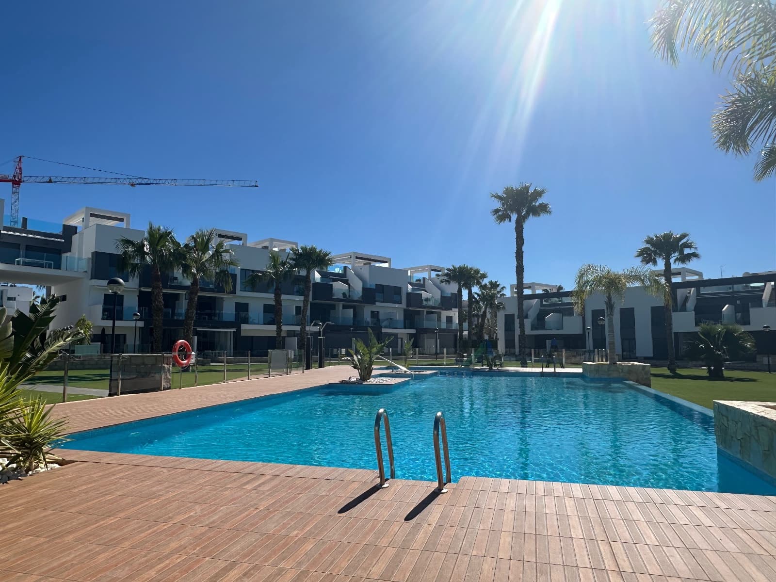 3 chambre Appartement de Plage à vendre à Guardamar del Segura avec piscine garage - 269 500 € (Ref: 9627368)