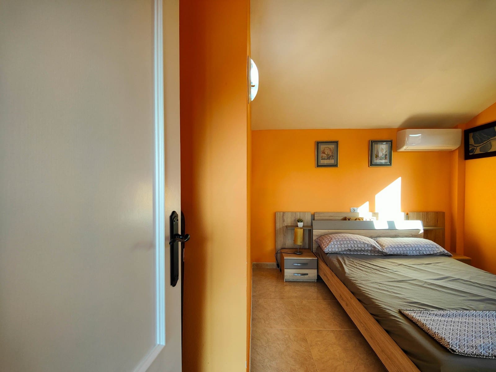 3 sypialnia Willa na sprzedaż w Guardamar del Segura z basenem garażem - 365 000 € (Ref: 9629803)