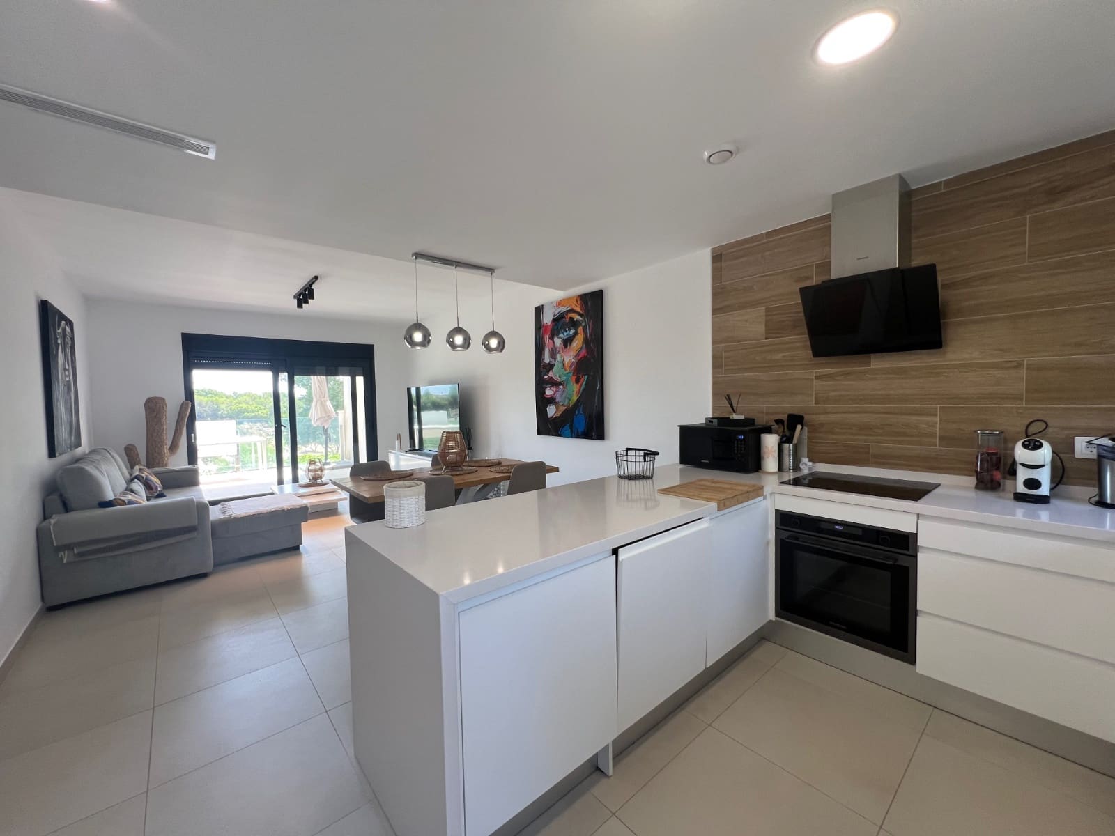 Apartamento de 2 habitaciones en Pilar de la Horadada en venta con piscina - 295.000 € (Ref: 9629804)