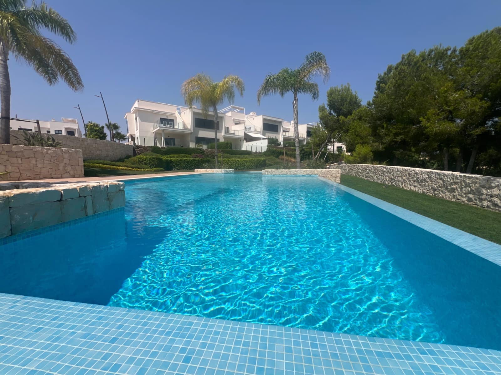 Apartamento de 2 habitaciones en Pilar de la Horadada en venta con piscina - 295.000 € (Ref: 9629804)