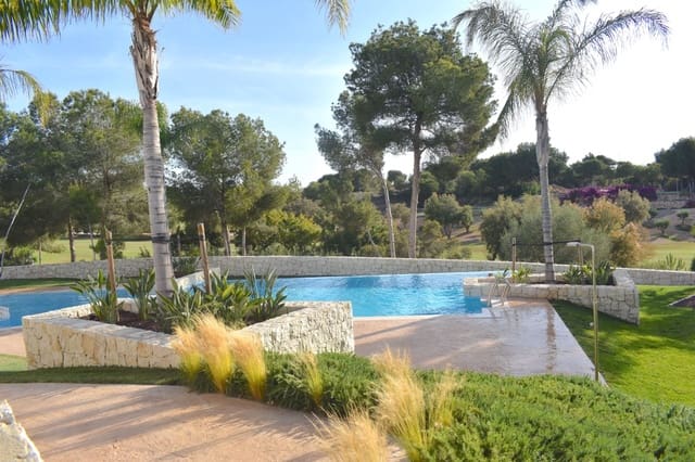 Apartamento de 2 habitaciones en Pinar de Campoverde, Pilar de la Horadada en venta con piscina - 295.000 € (Ref: 9629804)