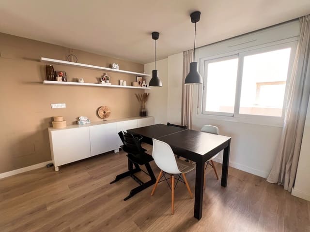 Chalet de 3 habitaciones en Parque Acuático - Sector 25, Torrevieja en venta con piscina garaje - 399.900 € (Ref: 9629806)