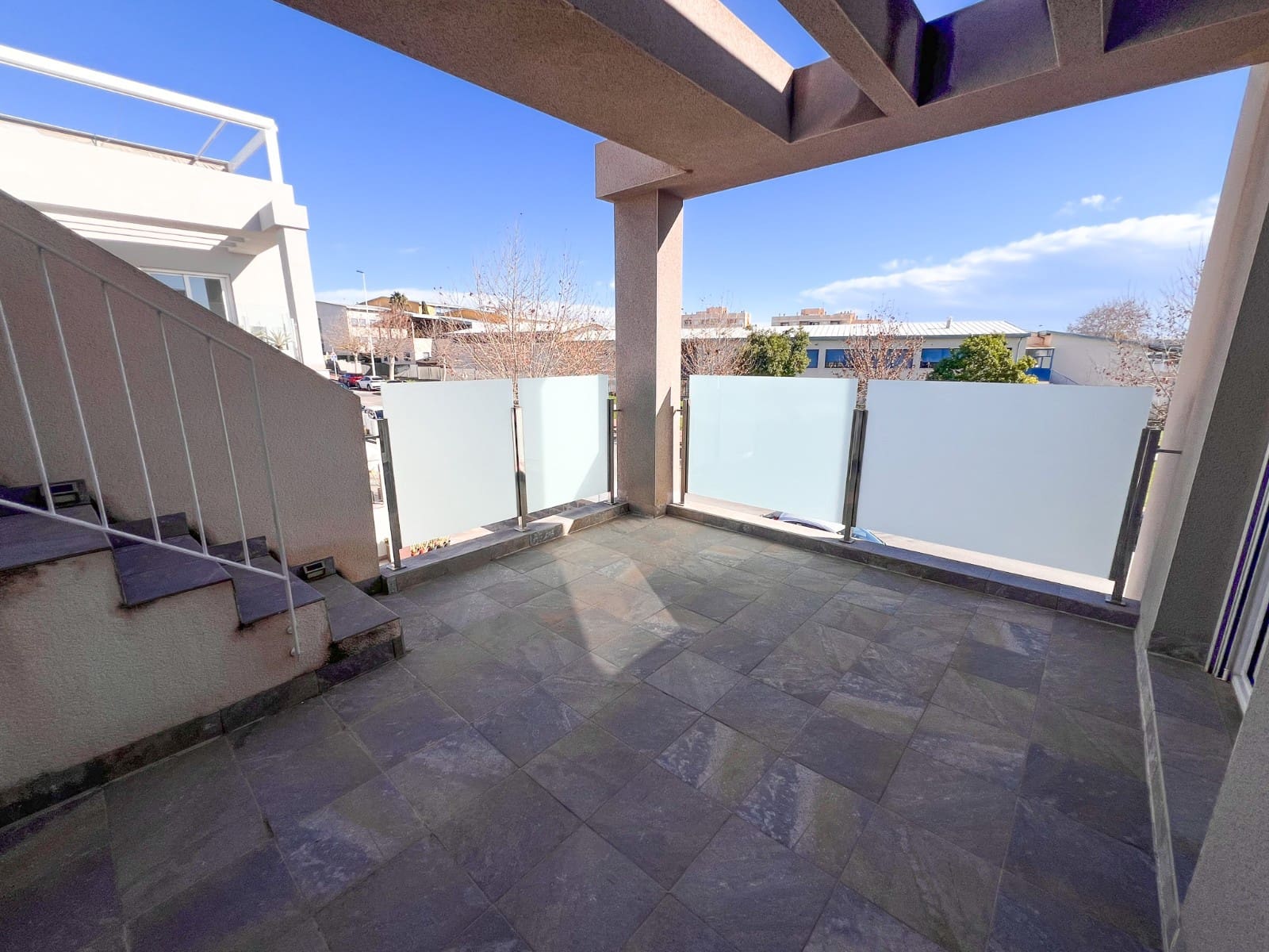 Chalet de 3 habitaciones en Torrevieja en venta con piscina garaje - 399.900 € (Ref: 9629806)