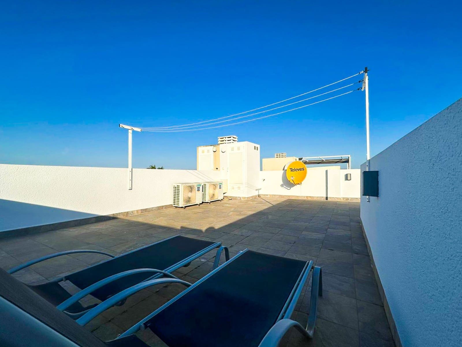 3 quarto Moradia para venda em Torrevieja com piscina garagem - 399 900 € (Ref: 9629806)