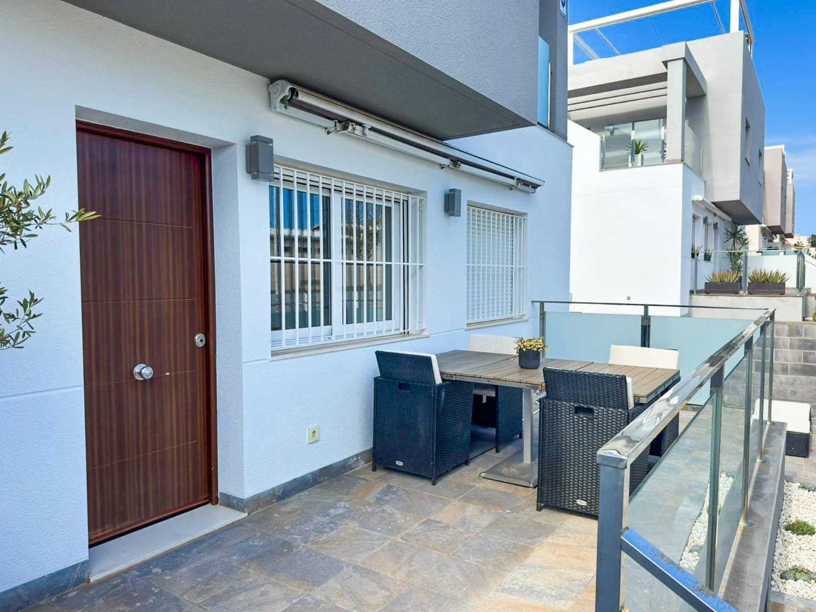 3 quarto Moradia para venda em Torrevieja com piscina garagem - 399 900 € (Ref: 9629806)