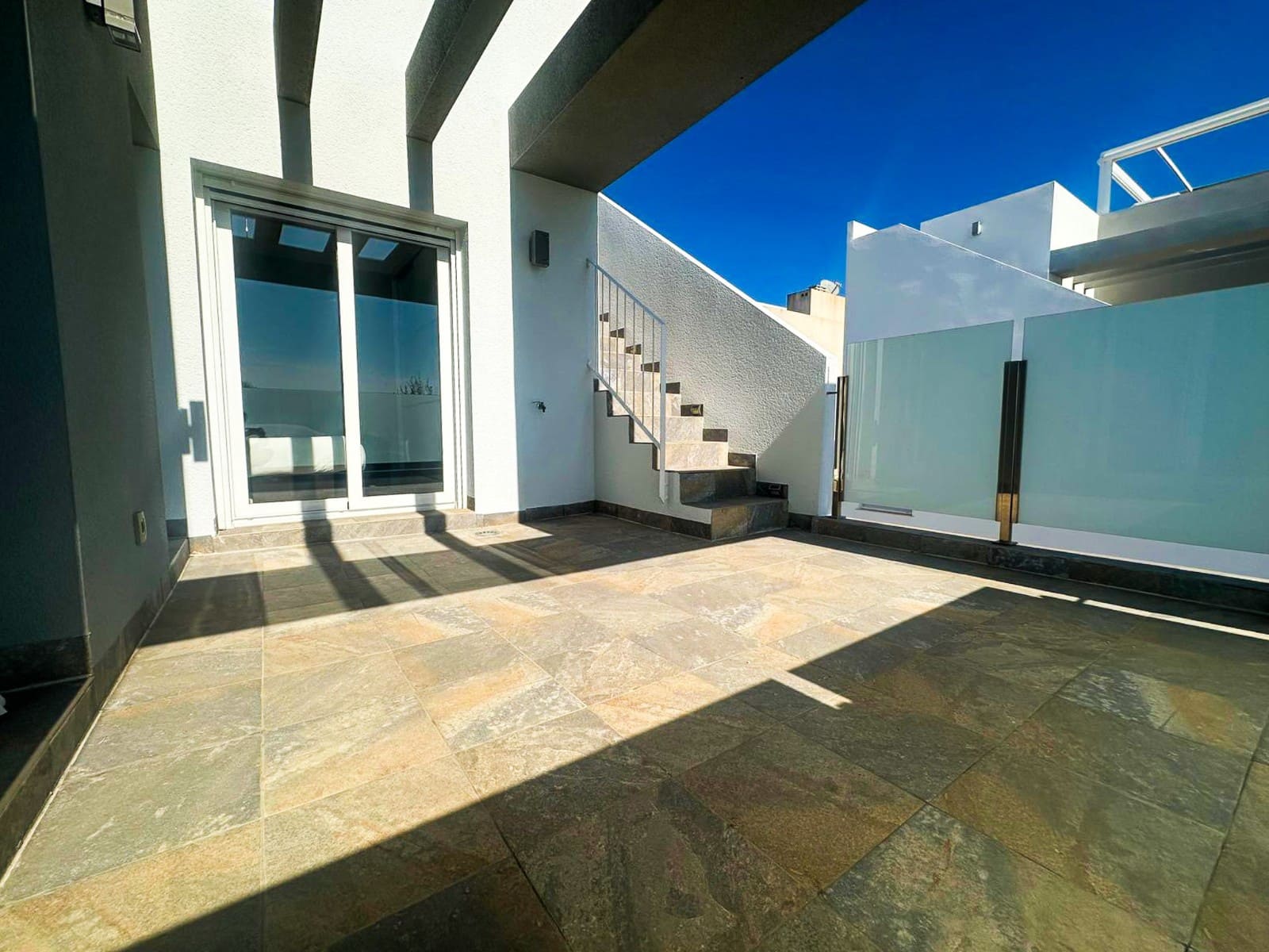 3 quarto Moradia para venda em Torrevieja com piscina garagem - 399 900 € (Ref: 9629806)