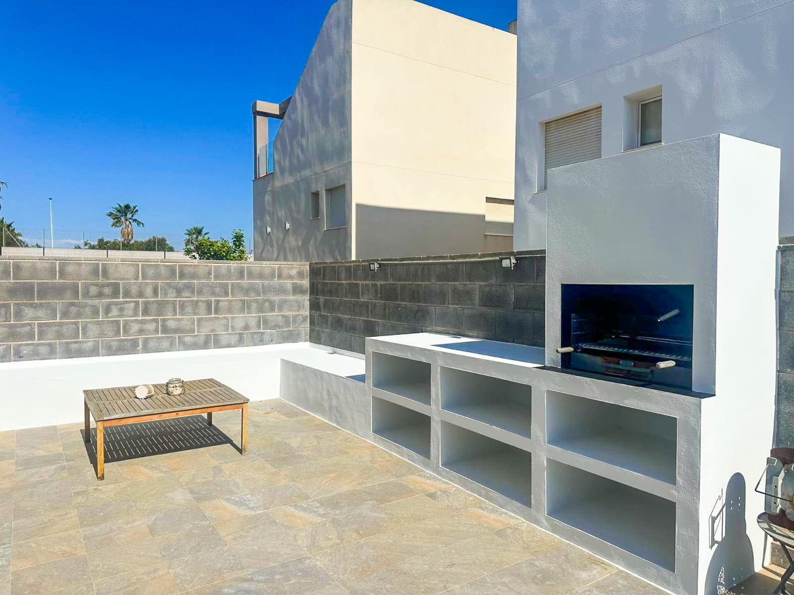3 quarto Moradia para venda em Torrevieja com piscina garagem - 399 900 € (Ref: 9629806)