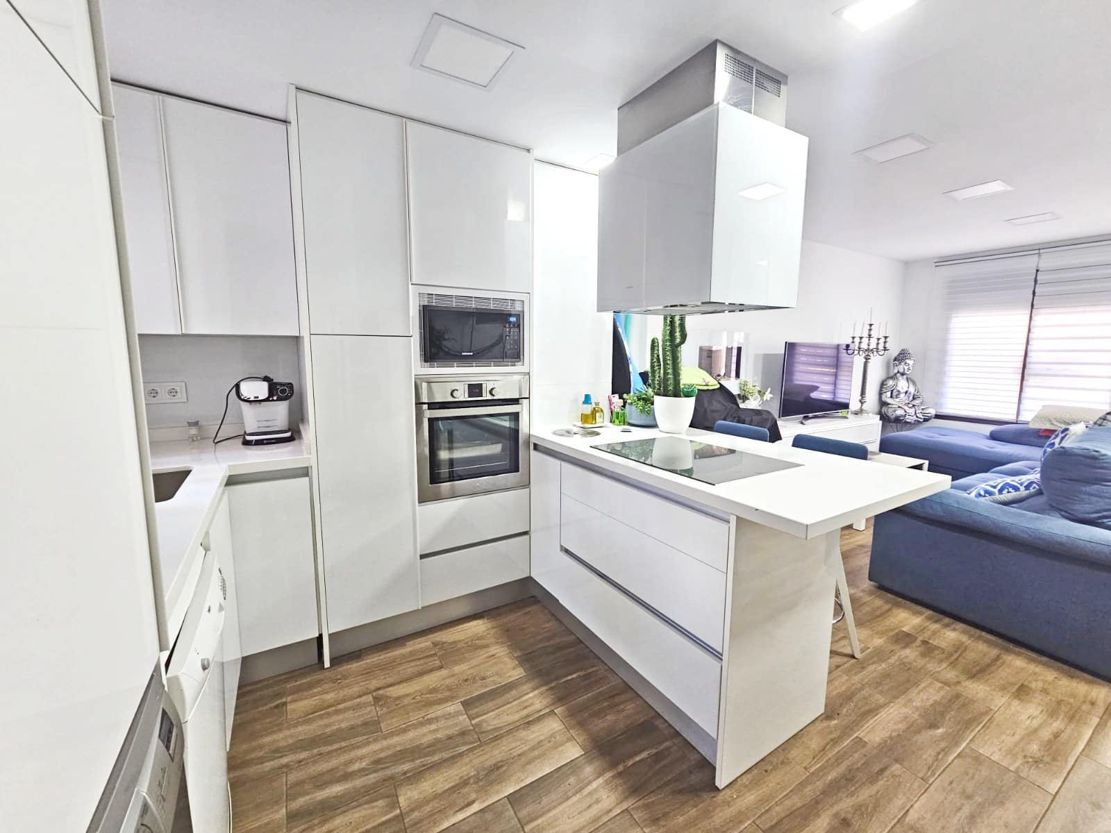 2 sovrum Strandlägenhet till salu i Los Alcazares med pool - 215 000 € (Ref: 9629809)