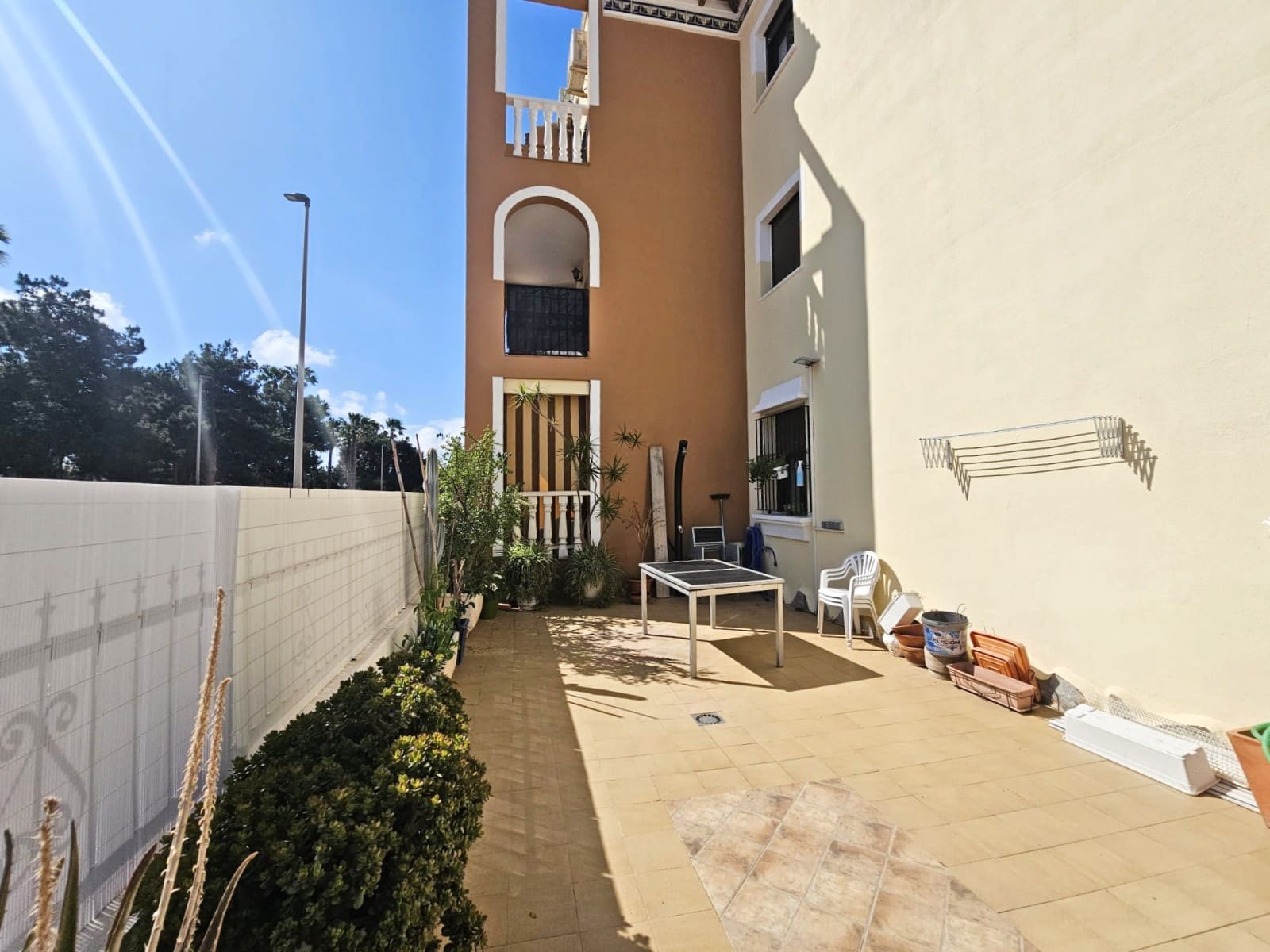 2 sovrum Strandlägenhet till salu i Los Alcazares med pool - 215 000 € (Ref: 9629809)