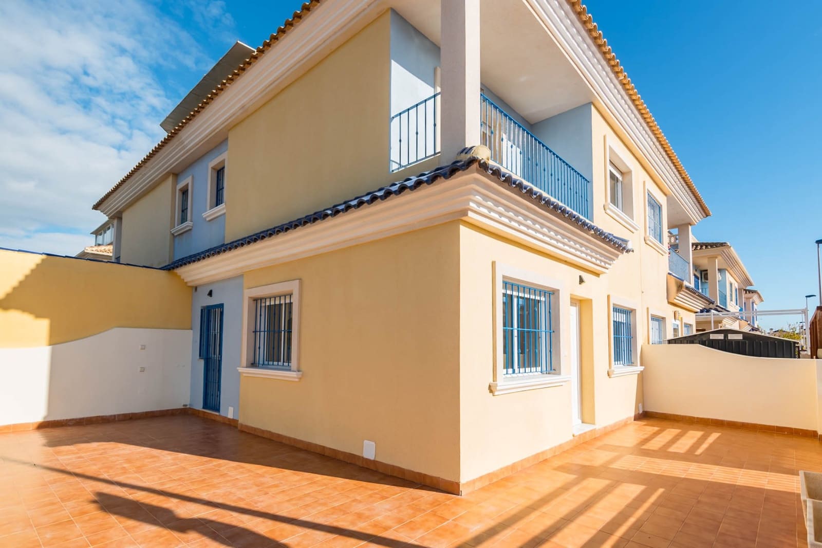 Casa de 3 habitaciones en Los Alcázares en venta con piscina garaje - 235.000 € (Ref: 9629810)