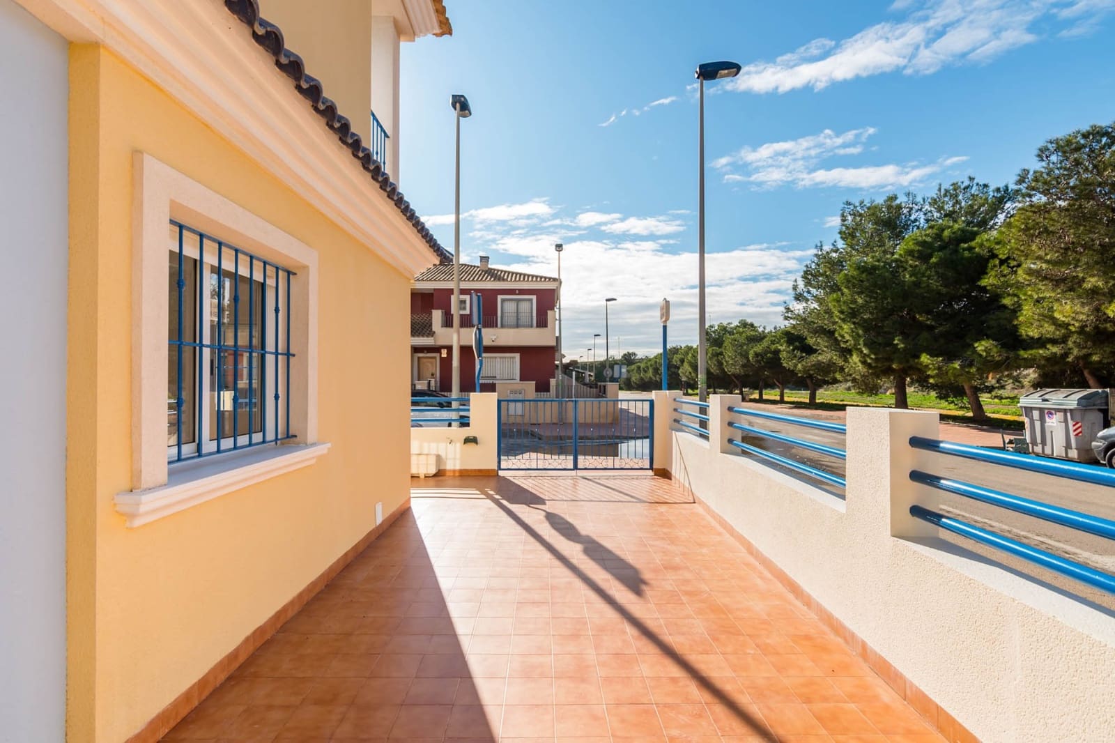 Casa de 3 habitaciones en Los Alcázares en venta con piscina garaje - 235.000 € (Ref: 9629810)