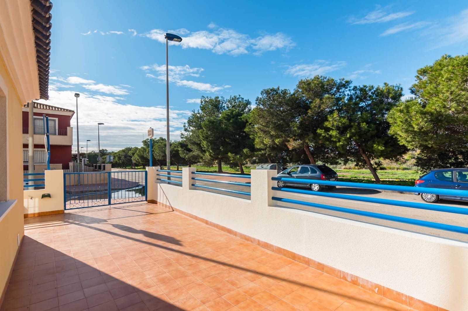 Casa de 3 habitaciones en Los Alcázares en venta con piscina garaje - 235.000 € (Ref: 9629810)