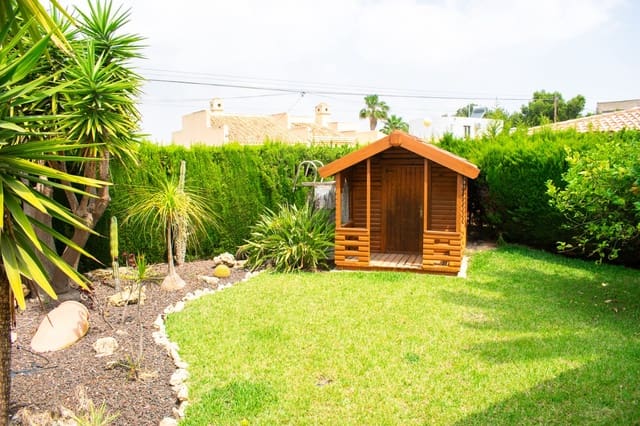 3 soveværelse Villa til salg i Orihuela Costa, Orihuela med swimmingpool garage - € 790.000 (Ref: 9629814)