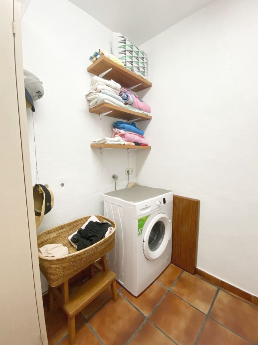 4 makuuhuone Huvila myytävänä paikassa Los Narejos mukana 
autotalli - 525 000 € (Ref: 9629818)