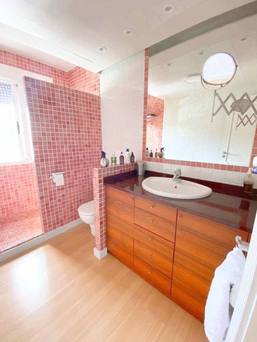 4 makuuhuone Huvila myytävänä paikassa Los Narejos mukana 
autotalli - 525 000 € (Ref: 9629818)