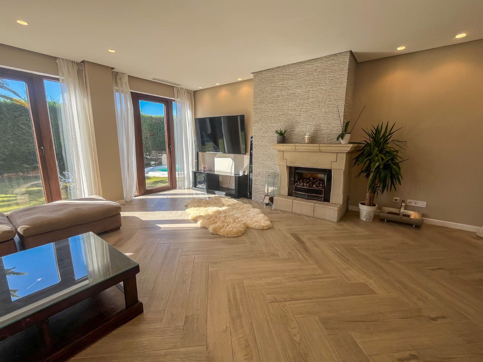 4 Zimmer Villa zu verkaufen in Finestrat mit Pool Garage - 1.050.000 € (Ref: 9634088)