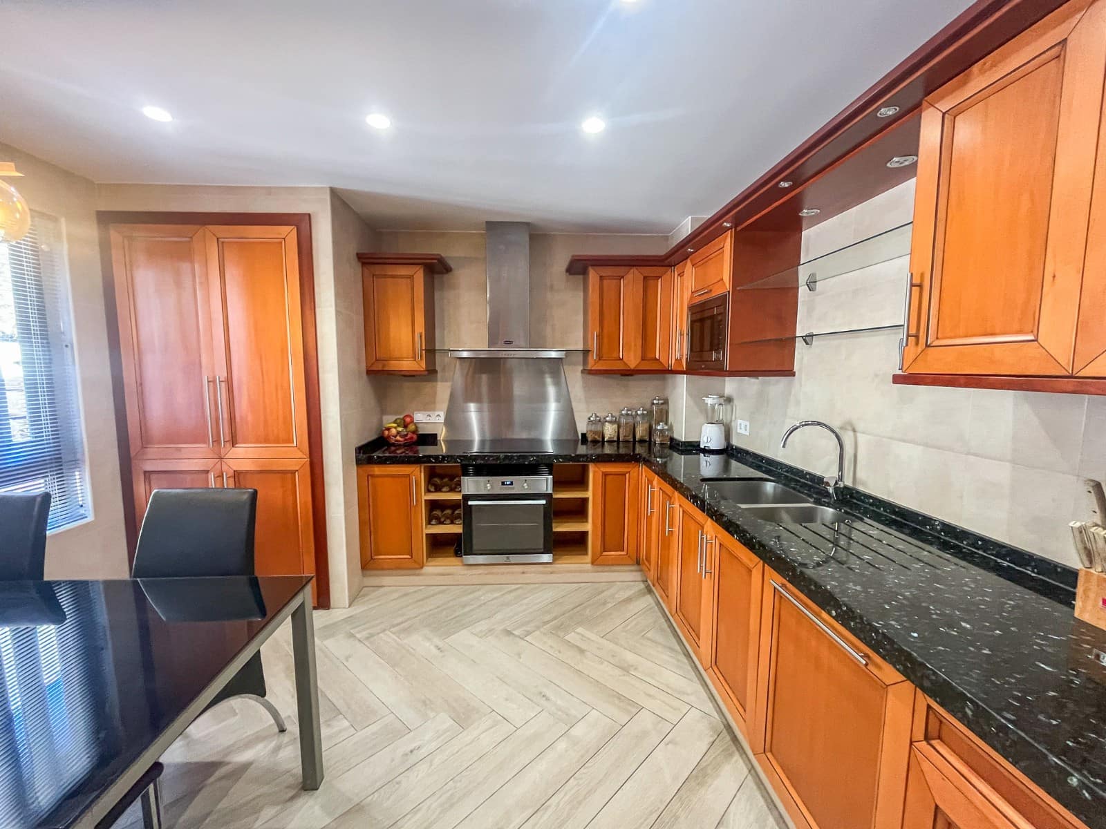 4 Zimmer Villa zu verkaufen in Finestrat mit Pool Garage - 1.050.000 € (Ref: 9634088)