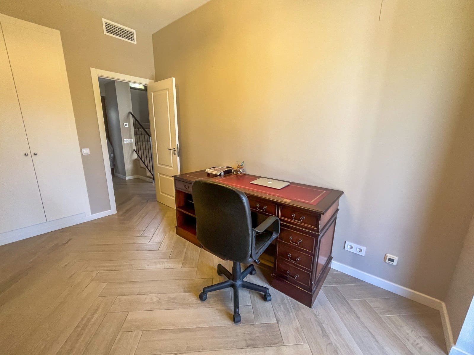 4 Zimmer Villa zu verkaufen in Finestrat mit Pool Garage - 1.050.000 € (Ref: 9634088)