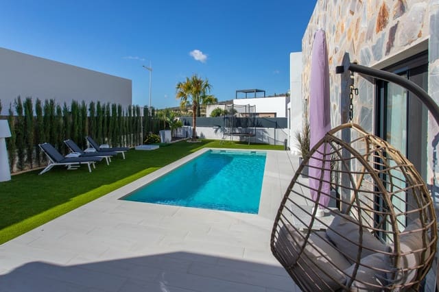 4 sypialnia Willa na sprzedaż w Algorfa z basenem - 695 000 € (Ref: 9634089)