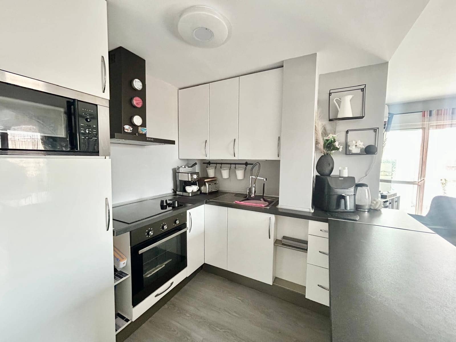 2 soverom Penthouse til salgs i Torrevieja - € 149 950 (Ref: 9634100)