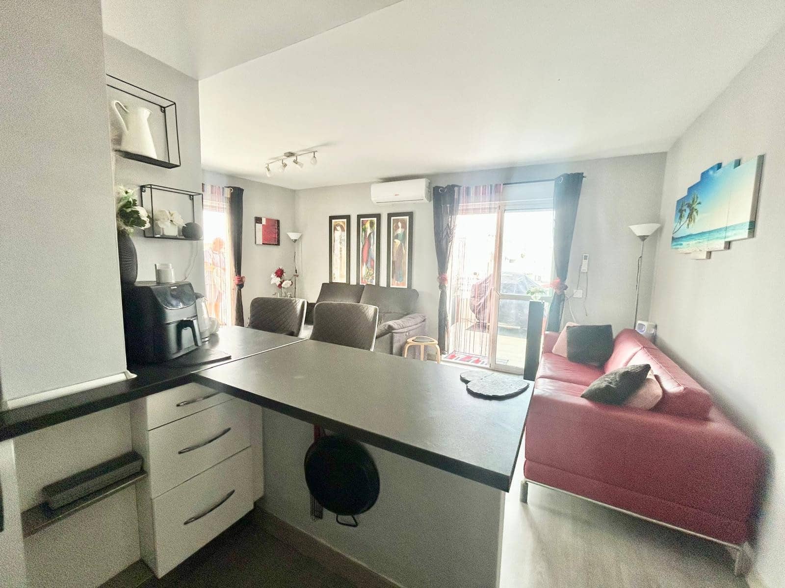 2 soverom Penthouse til salgs i Torrevieja - € 149 950 (Ref: 9634100)