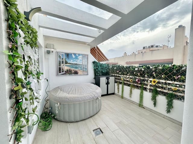 2 soverom Penthouse til salgs i El Molino, Torrevieja - € 149 950 (Ref: 9634100)