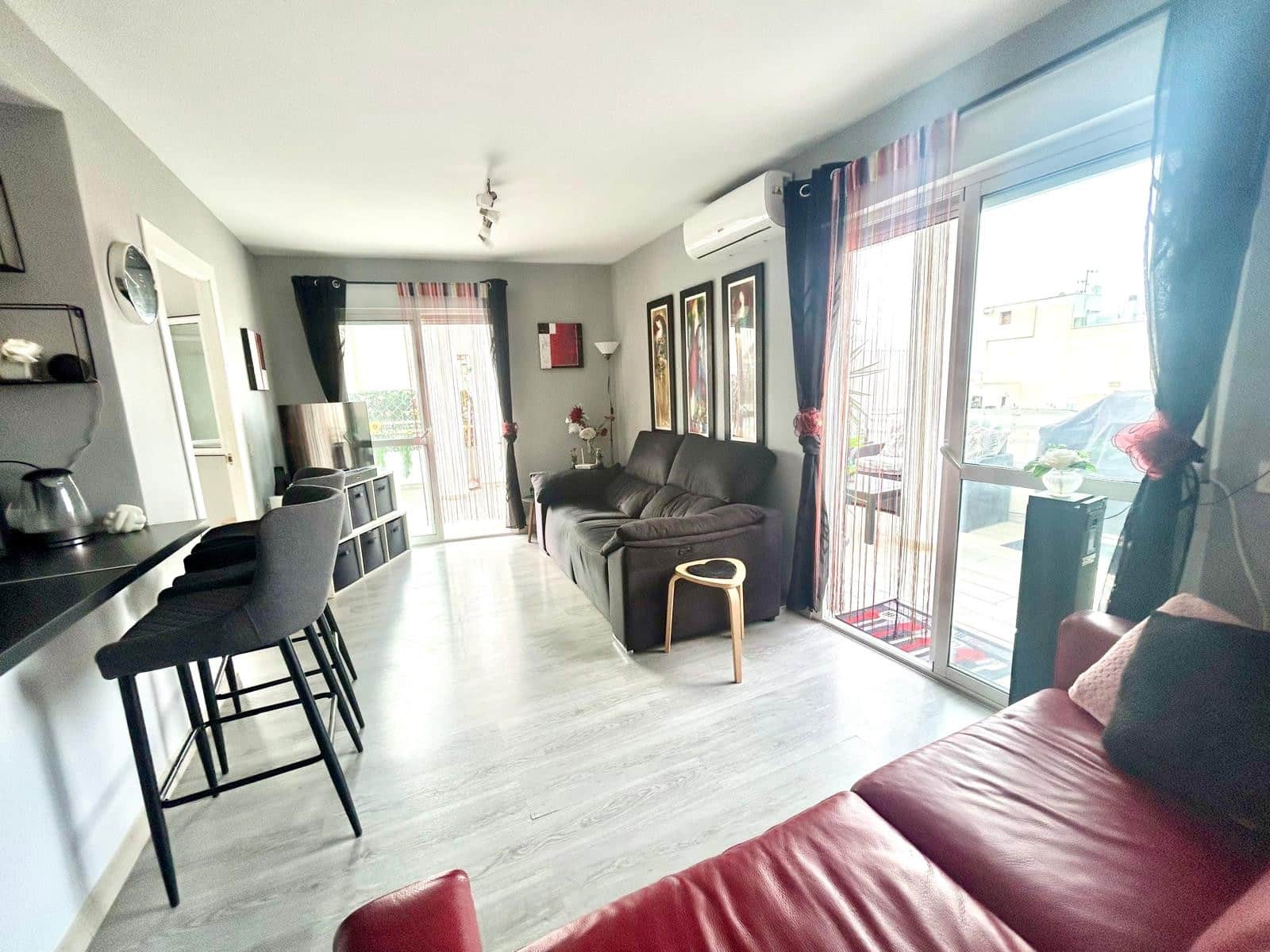 2 soverom Penthouse til salgs i Torrevieja - € 149 950 (Ref: 9634100)