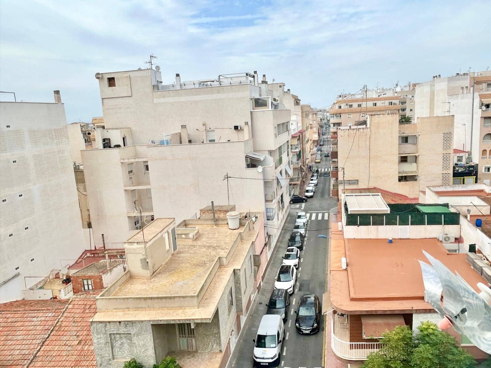 2 soverom Penthouse til salgs i Torrevieja - € 149 950 (Ref: 9634100)