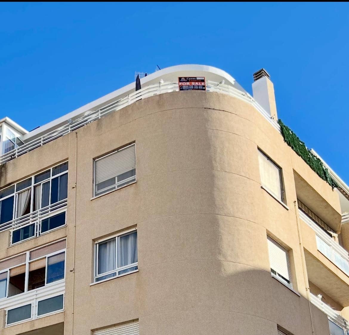 2 soverom Penthouse til salgs i Torrevieja - € 149 950 (Ref: 9634100)