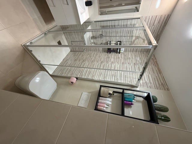 2 makuuhuone Kattohuoneisto myytävänä paikassa Dehesa de Campoamor mukana uima-altaan 
autotalli - 299 000 € (Ref: 9634103)