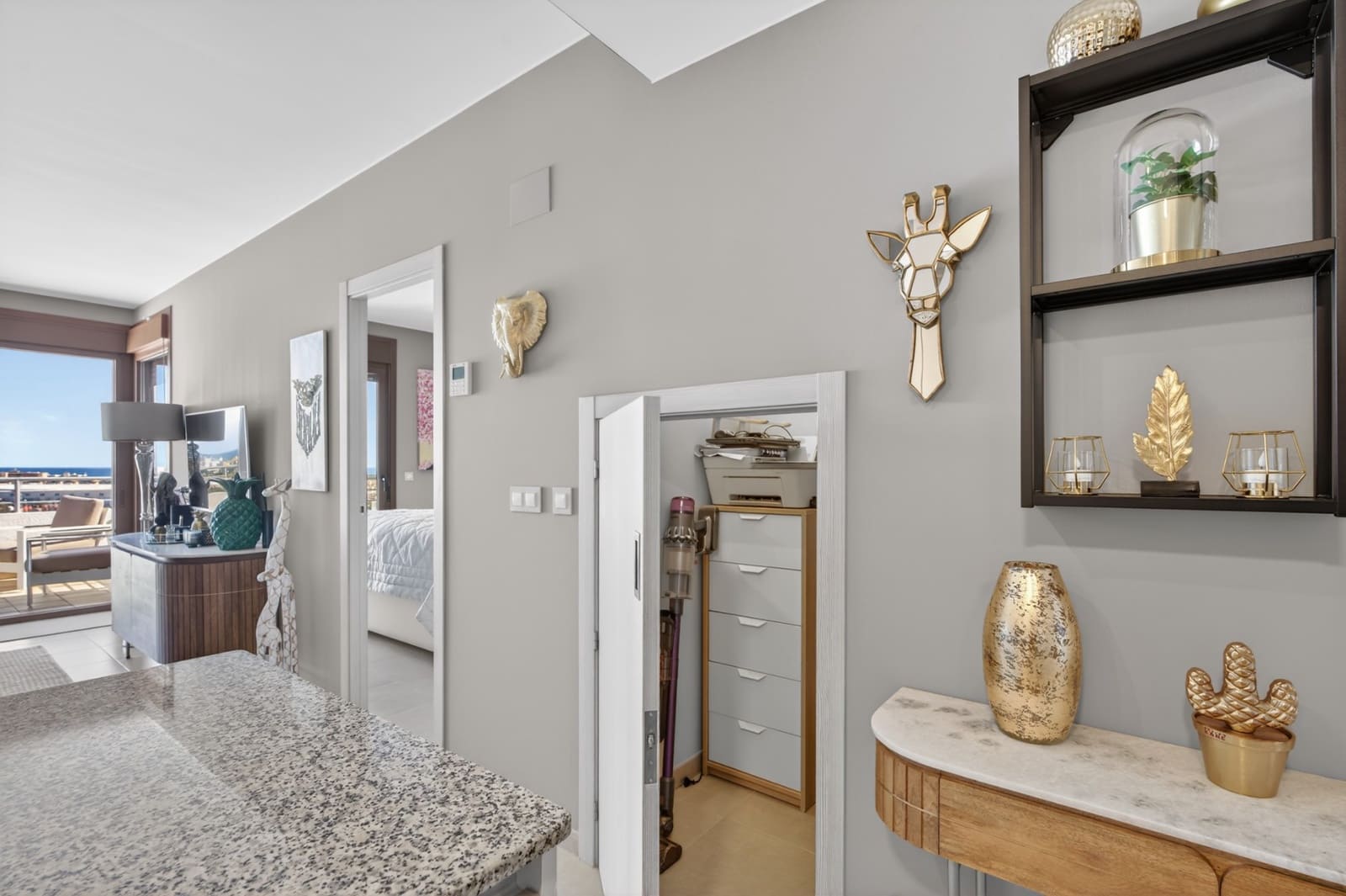 2 makuuhuone Kattohuoneisto myytävänä paikassa Dehesa de Campoamor mukana uima-altaan 
autotalli - 299 000 € (Ref: 9634103)