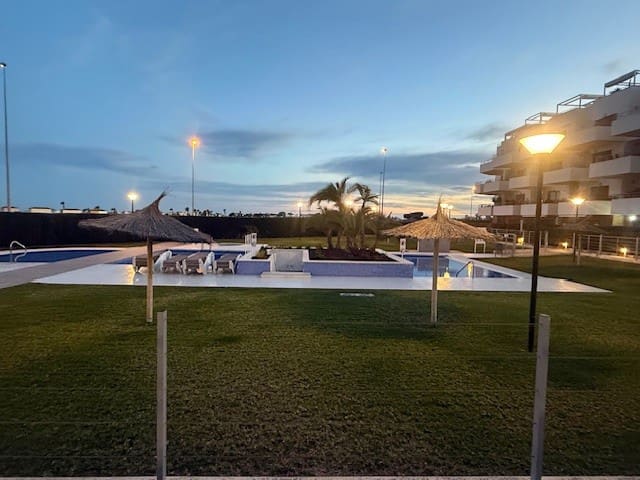 2 makuuhuone Kattohuoneisto myytävänä paikassa Dehesa de Campoamor mukana uima-altaan 
autotalli - 299 000 € (Ref: 9634103)