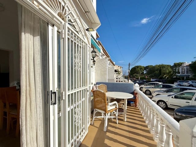 1 quarto Apartamento para venda em Los Balcones com piscina - 127 900 € (Ref: 9634106)