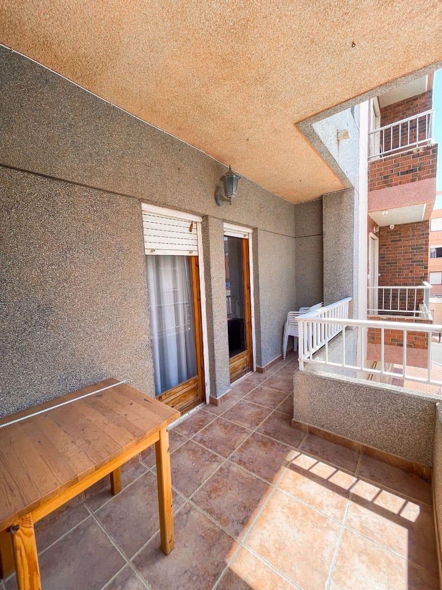 3 bedroom Apartment for sale in Torrevieja - € 139,500 (Ref: 9634108)