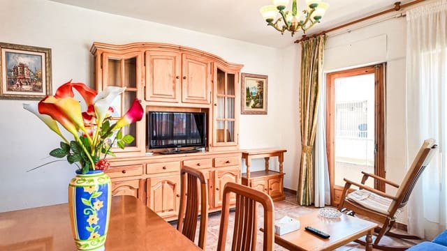 3 slaapkamer Appartement te koop in Playa de los Náufragos, Torrevieja - € 139.500 (Ref: 9634108)