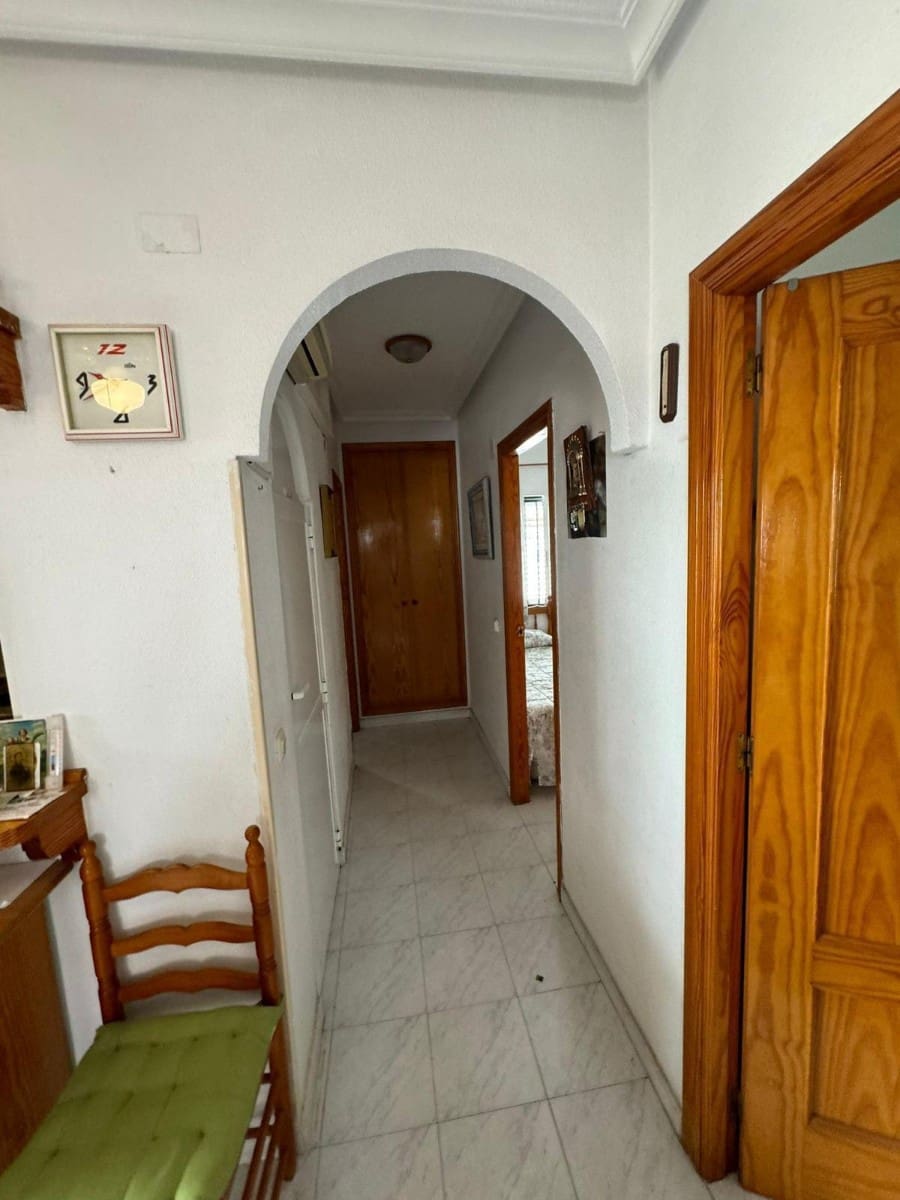 3 makuuhuone Huoneisto myytävänä paikassa La Mata mukana uima-altaan - 127 000 € (Ref: 9634112)