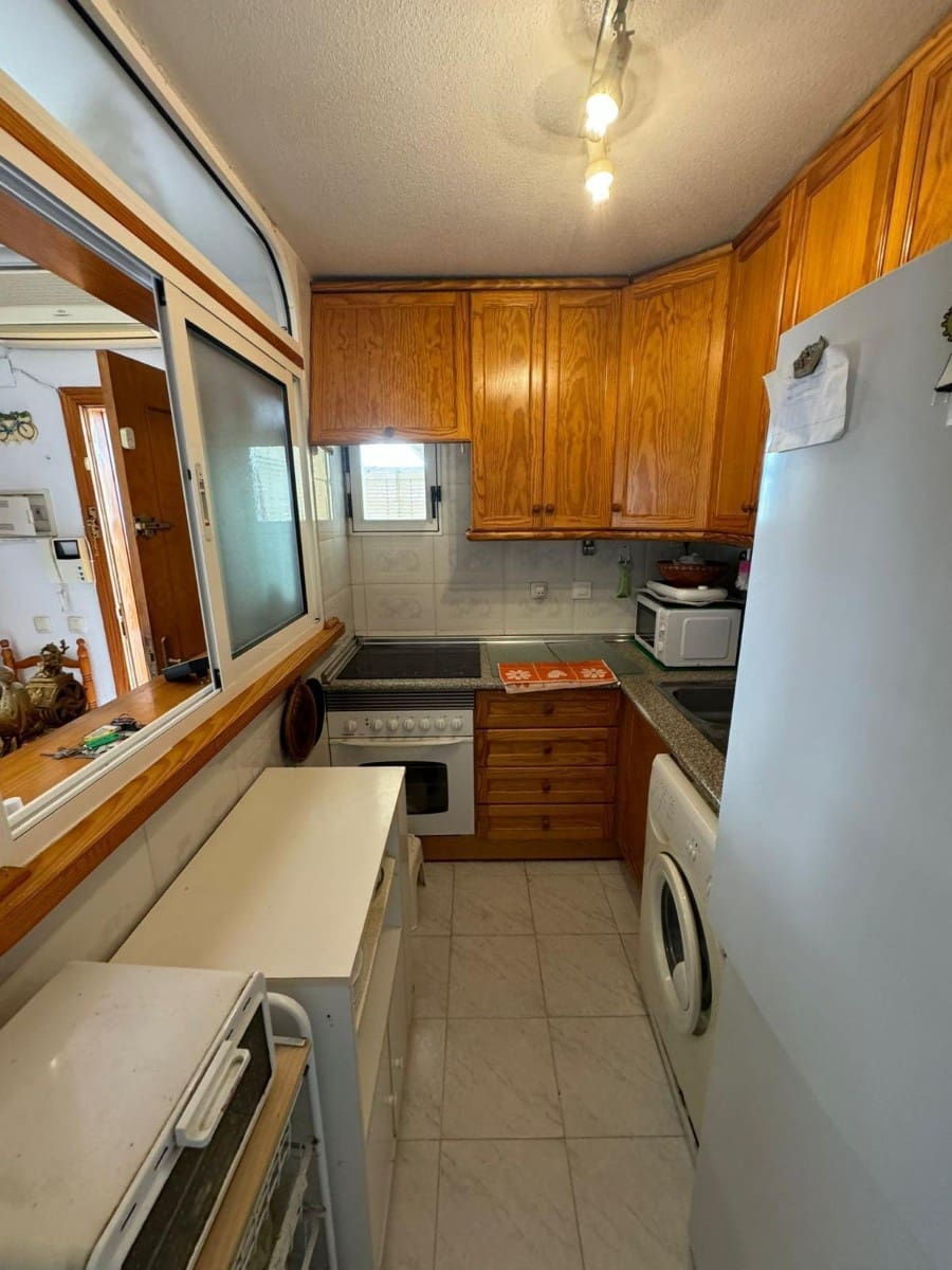 3 makuuhuone Huoneisto myytävänä paikassa La Mata mukana uima-altaan - 127 000 € (Ref: 9634112)