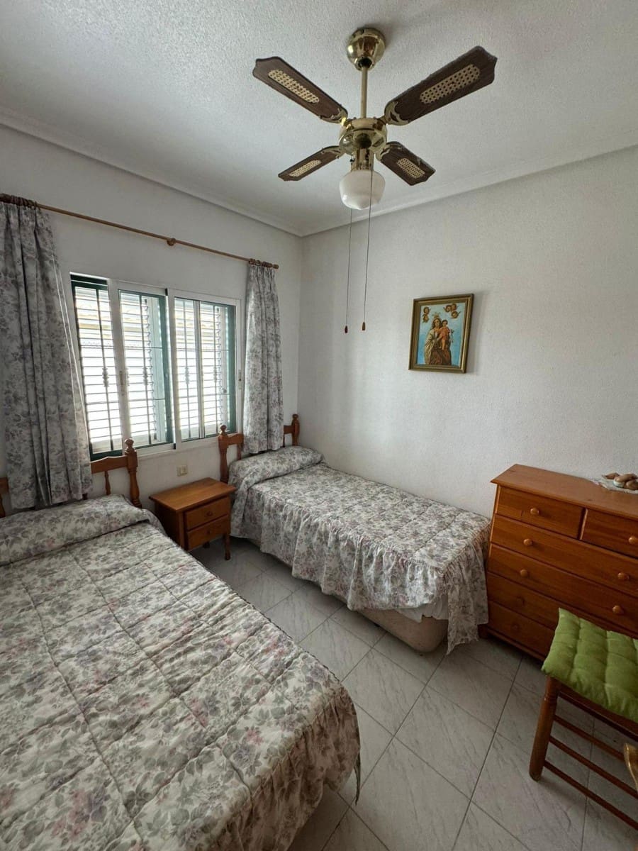 3 makuuhuone Huoneisto myytävänä paikassa La Mata mukana uima-altaan - 127 000 € (Ref: 9634112)