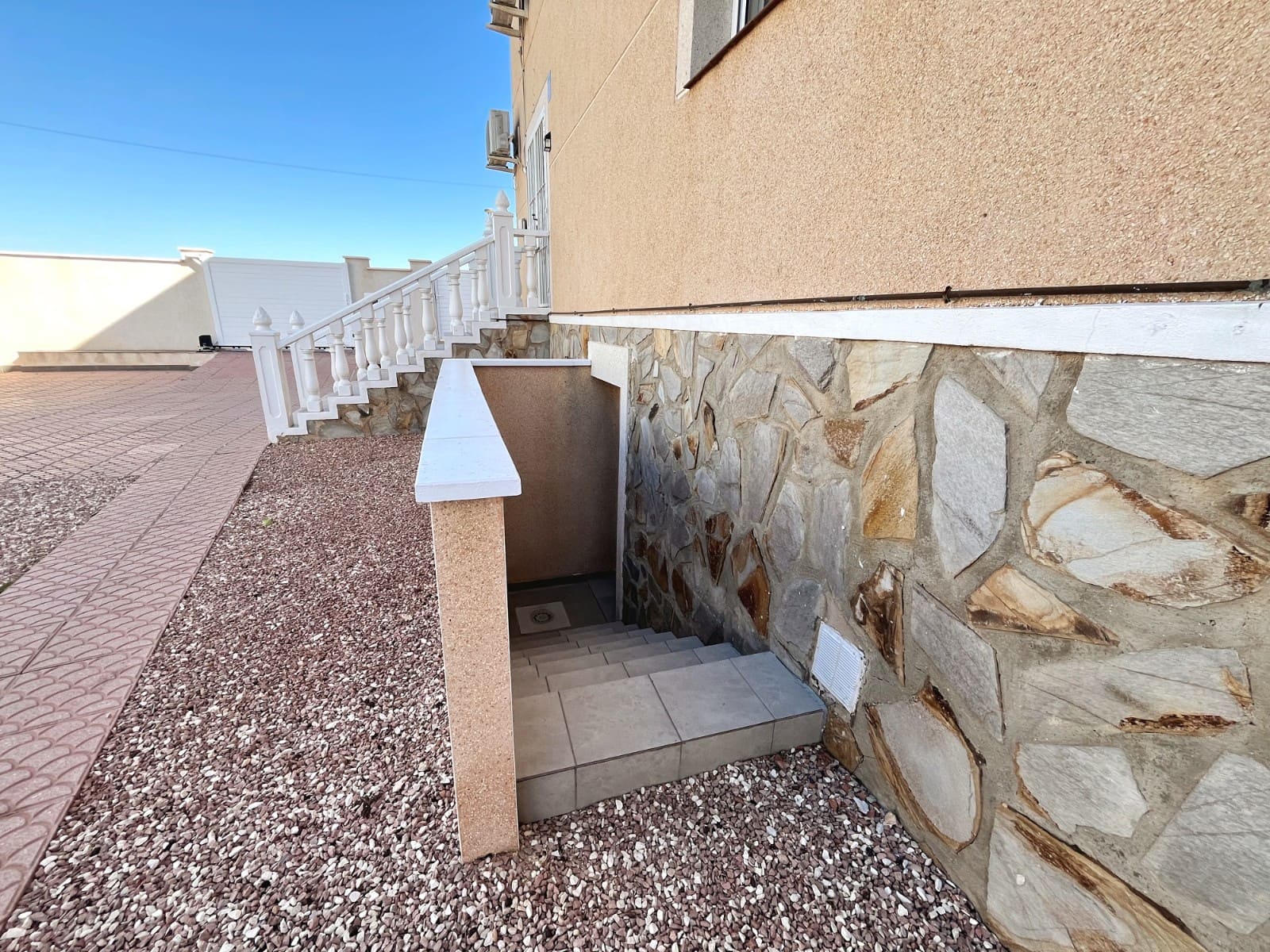 3 sovrum Villa till salu i Benijofar med pool - 435 000 € (Ref: 9637259)