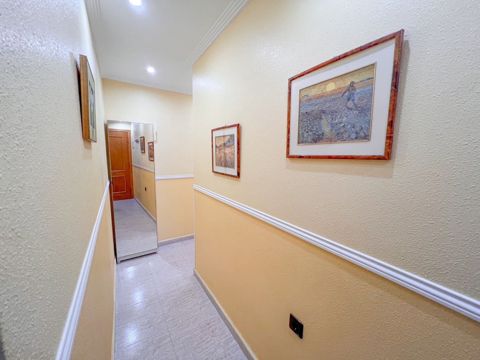 3 slaapkamer Penthouse te koop in Torrevieja met garage - € 265.000 (Ref: 9647879)