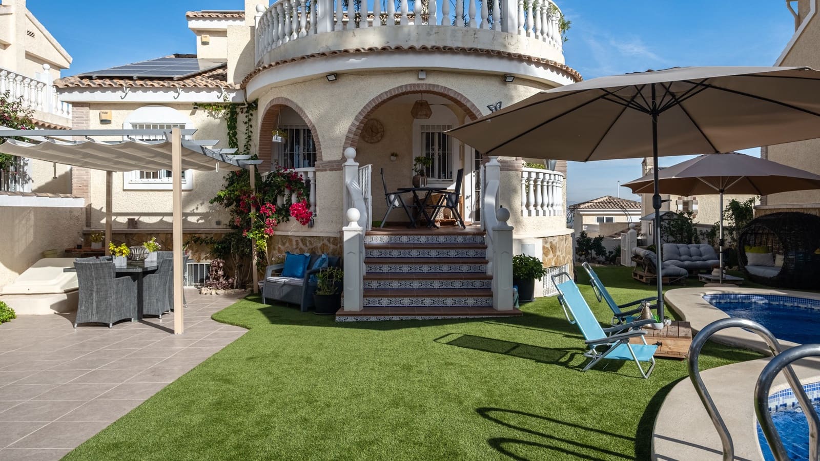 6 chambre Villa/Maison à vendre à Gran Alacant avec piscine - 550 000 € (Ref: 9647881)