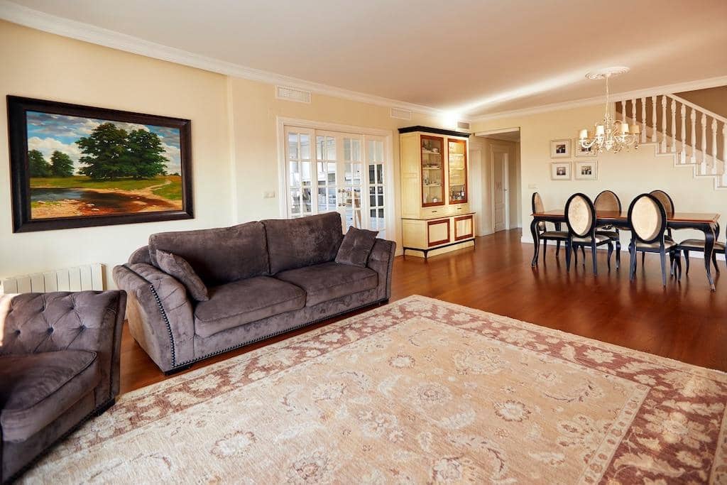 5 bedroom Villa for sale in Rojales with pool garage - € 790,000 (Ref: 9651253)