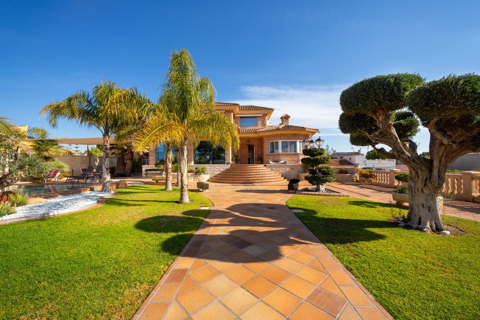 4 soverom Villa til salgs i San Vicente / Sant Vicent del Raspeig med svømmebasseng garasje - € 939 000 (Ref: 9651344)